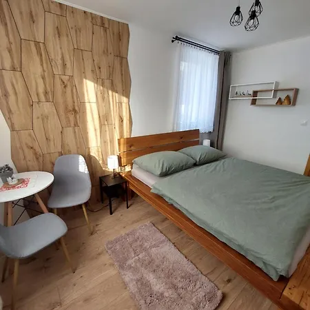 Vendégház Ostrva 3*